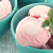 Strawberry Ice Cream & Sherbet
