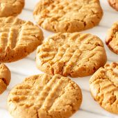 2-Ingredient Peanut Butter Keto Cookies